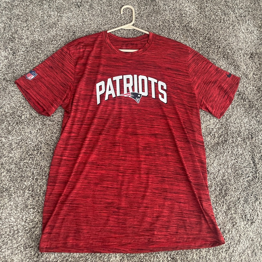 Nike Red Patriots Men's Shirt
